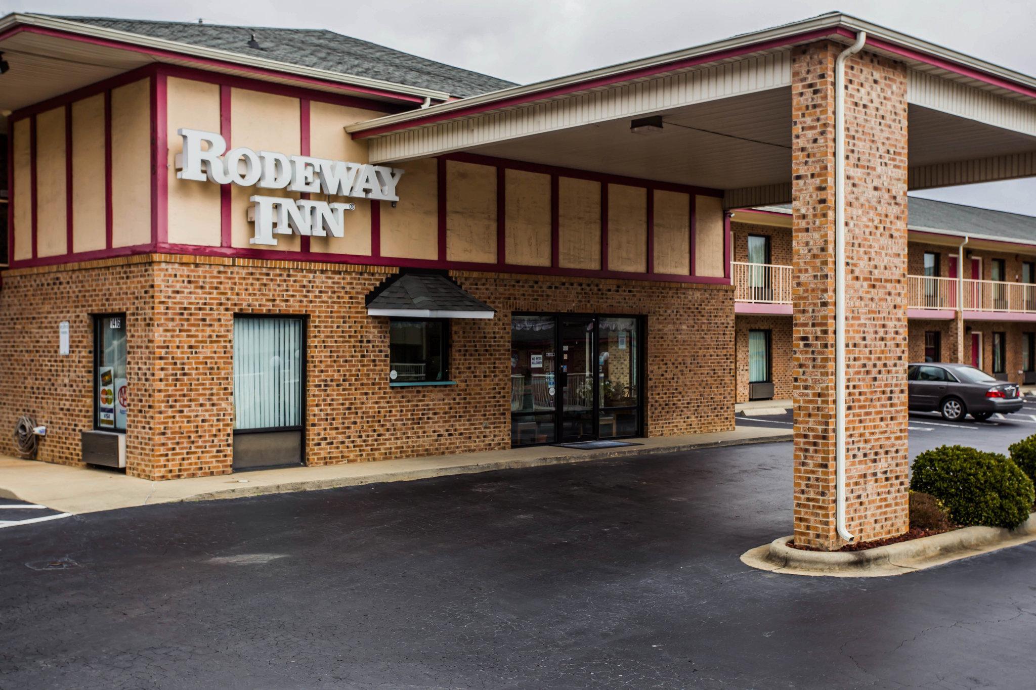 Rodeway Inn University Area Charlotte Exteriör bild